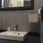 Le *