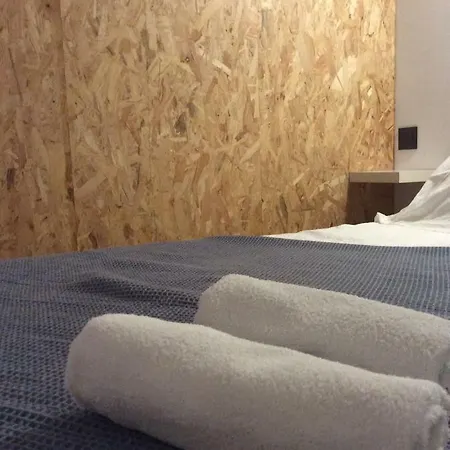 Le Studio Apartment *
